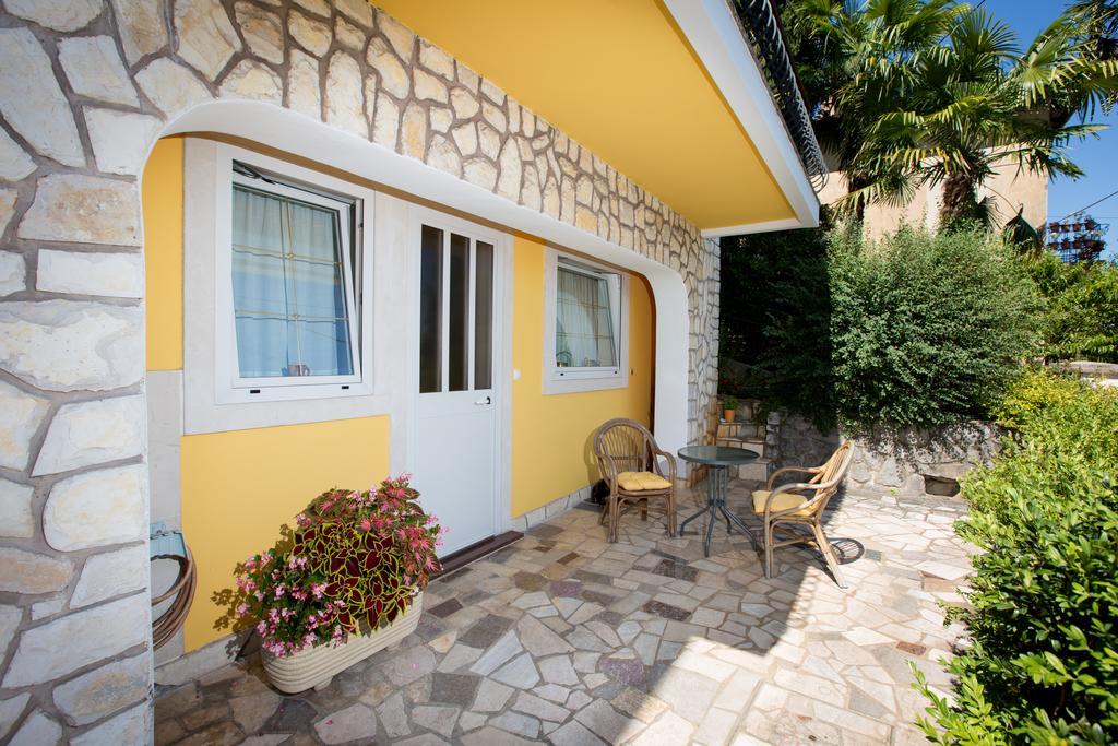 Apartment Dolores Опатия Экстерьер фото